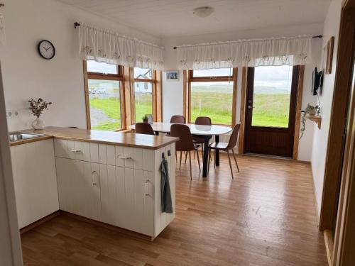 Kuvagallerian kuva majoituspaikasta Guesthouse Myrkholt II, joka sijaitsee kohteessa Tungufell