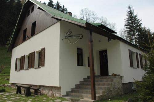 El edificio en el que está el lodge
