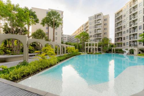 Kolam renang di atau dekat dengan La Casita Pool Access Condo Huahin Only 10 minutes to the beach