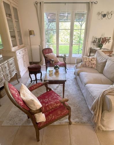 House Isabelle in Golf Saint Endreol, Provence, great view