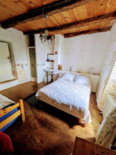 Gallery image of L&M, Domaine de l'Ameillée in Puy-lʼÉvêque