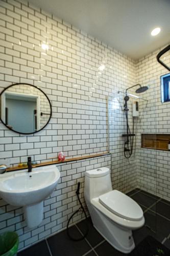 Koupelna v ubytování Lunar pool villa