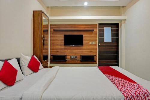 Gallery image of Hotel O Classic Square in Pune