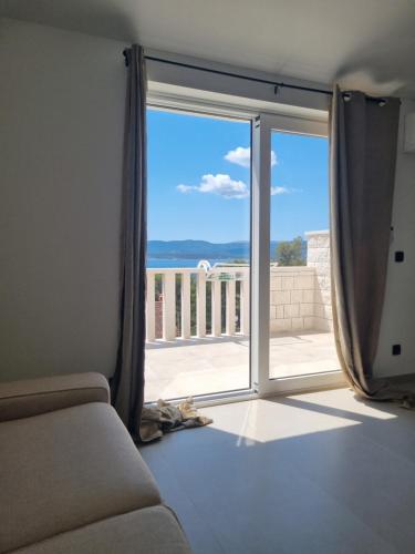 Apartments VILLA MILA