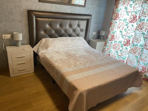 Postel nebo postele na pokoji v ubytování TERRASOL TORRELITORAL APARTAMENTO 3 DORMITORIOS DE LUJO