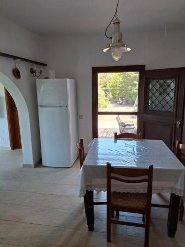 Dapur atau dapur kecil di The house on the hill