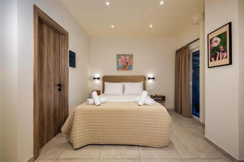 Ionian Serenity Houseにあるベッド