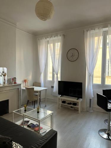 T2 Calme et Lumineux - Palais Longchamps