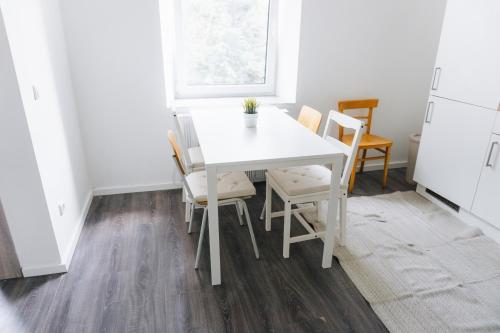 Fotografie z fotogalerie ubytování Ferienwohnung Zur Wieskapelle W1 - ideal für Monteuere v destinaci Straubing