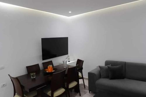Televisyen dan/atau pusat hiburan di Vaip house