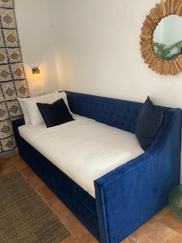 Gallery image of La Vieja Botica 2026 in Canillas de Aceituno