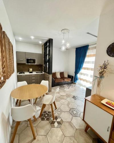 Η κουζίνα ή μικρή κουζίνα στο I Lecci Guesthouse