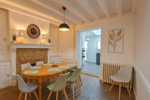 Et opholdsområde på Maison cosy centre-ville 5 chambres