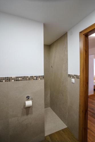 Un baño de Brettmaisserhof