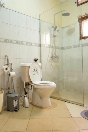 Ванная комната в AILAS RETREAT , LUXURIOUS Apartment