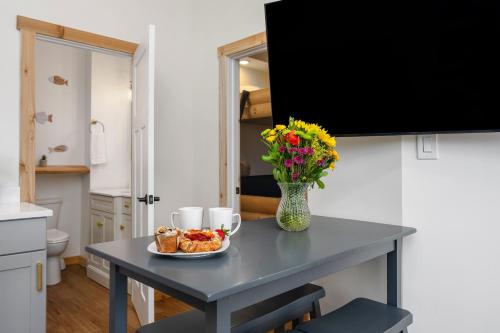 Fotografie z fotogalerie ubytování Boathouse on Arbutus Lake v destinaci Traverse City