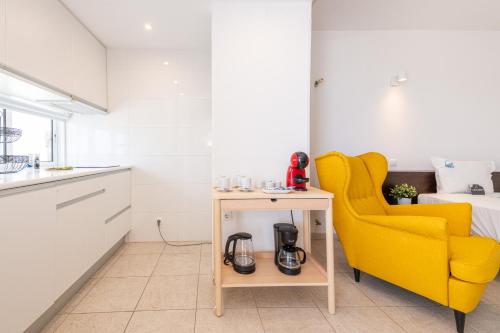 Apartamento Vista Mar no Golden Club com acesso Piscinas & Praia