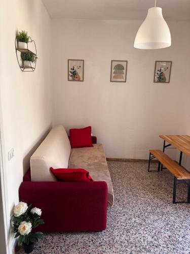 Χώρος καθιστικού στο Casa in centro Iglesias il tetto dei nonni Giannetta
