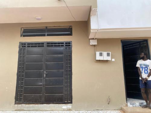 Φωτογραφία από το άλμπουμ του NDOUCOUMANE House σε Sébikhoutane
