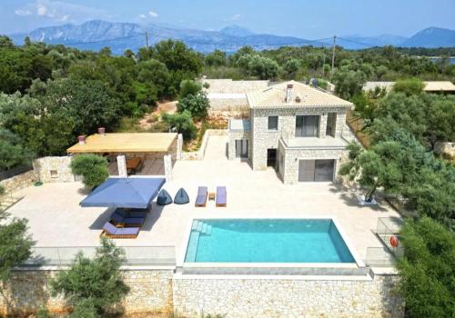 Γενική θέα στο βουνό ή θέα στο βουνό από  αυτή η βίλα