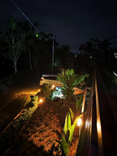 Jardín al aire libre en Casa Sundara