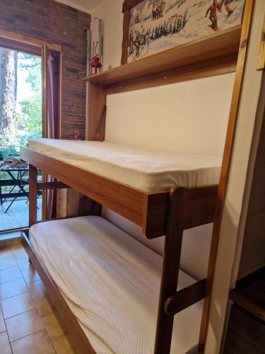 Ένα ή περισσότερα κρεβάτια σε δωμάτιο στο Casa Giovy