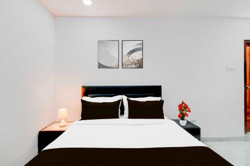Katil atau katil-katil dalam bilik di Collection O Collection O BN Reddy Formerly Capitol Stay inn