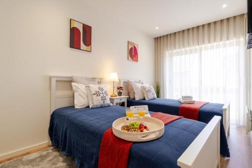Foto Central & Stylish Apartment by HostWise 3
