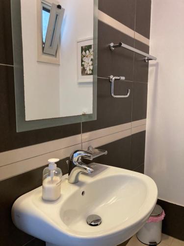 Bany a Trident Beach Apartment