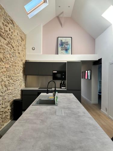 Bright Family Loft in Marseille 120 m2 3 Bedrooms