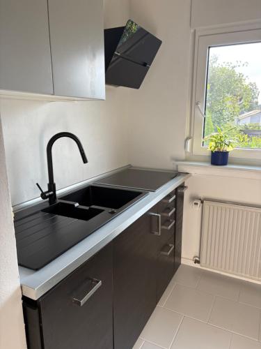 Kuchyň nebo kuchyňský kout v ubytování Ferienwohnung Hähn