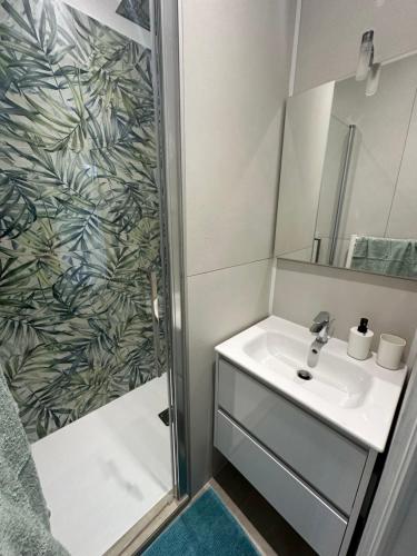 Ένα μπάνιο στο Studio CASA COCO-2pers Béligneux