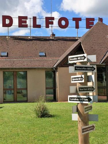 Certifikát, hodnocení, plakát nebo jiný dokument vystavený v ubytování Delfotel