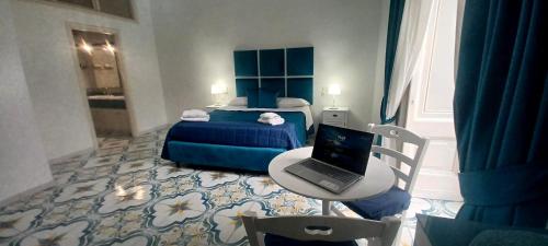 Neapolis Rooms Santa Lucia