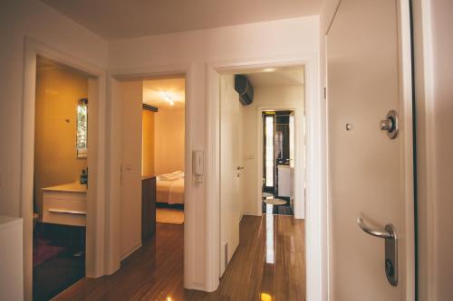Opera Apartments