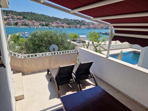 Apartment Sea Breeze