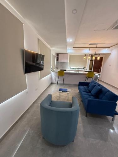 Penthouse East Legon Gem - A&C Mall, Just 2 minutes walk