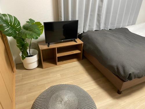 Ikebukuro Apartment by Tranova