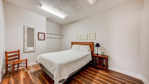Postel nebo postele na pokoji v ubytování Large Home Sleeps 24 in Santa Claus 5 Mins from Holiday World with a Game Room