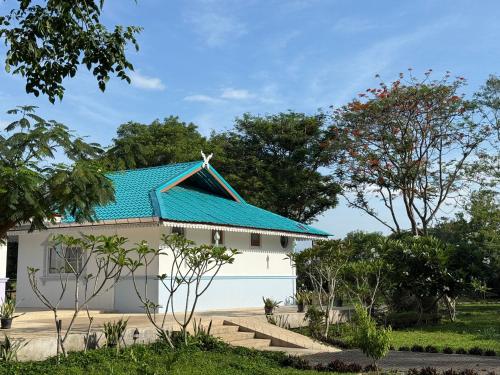 Bangunan di mana terletaknya resort
