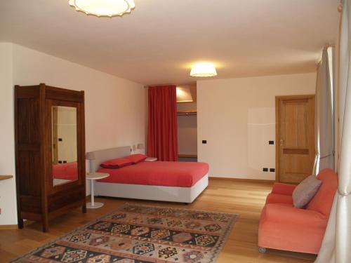Posteľ alebo postele v izbe v ubytovaní Casa Botta - Luino Lago Maggiore