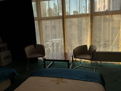 Гостиная зона в Castella Hotel Ulaanbaatar