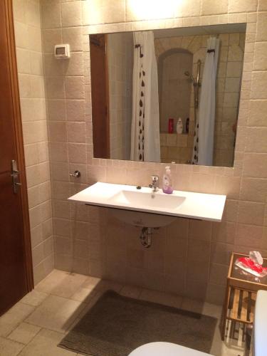 Un baño de Miriam Short Term Rental