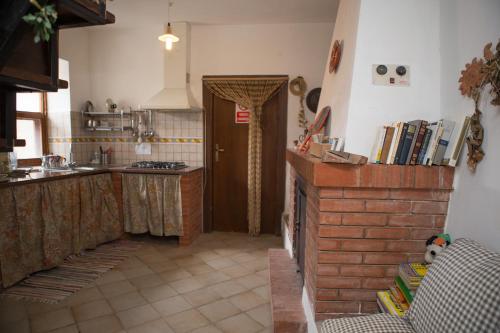 Küche/Küchenzeile in der Unterkunft La Casa sul Blu Albergo Diffuso