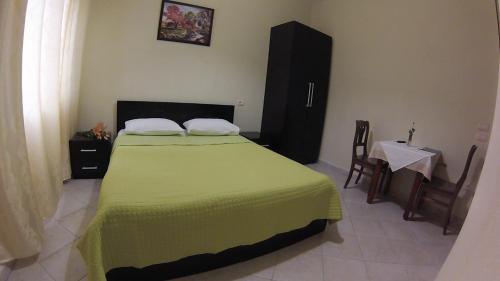 Cama o camas de una habitación en Hotel 4 Stinet