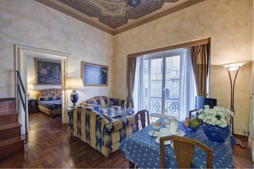 Posedenie v ubytovaní Parione Suite Piazza Navona