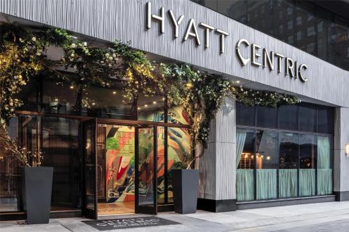 a store front of a kant centre building at Hyatt Centric Center City Philadelphia in Philadelphia