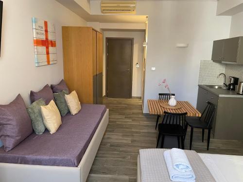 Rigas City Apartments (Red)