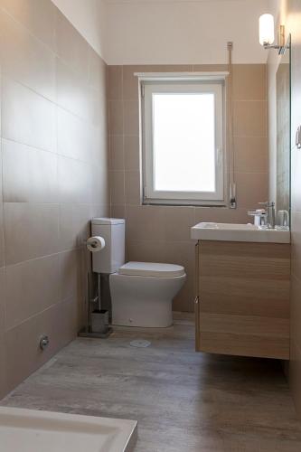 Foto Mare Cheia (High Tide) Beach and Surf Apartments 3