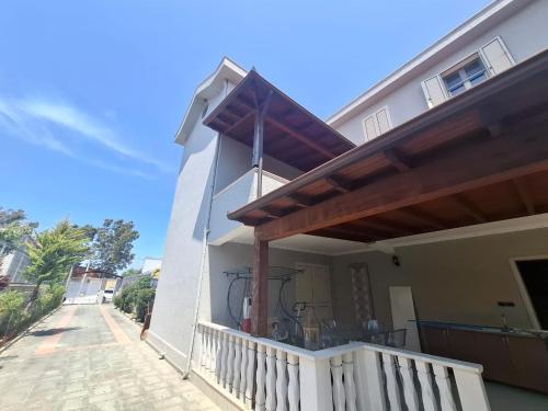 Villa Escape
